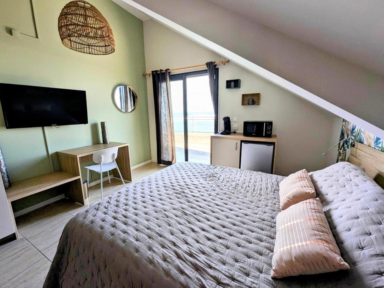 Studio Dauphin - Plage De Saint-Pierre Luaran gambar